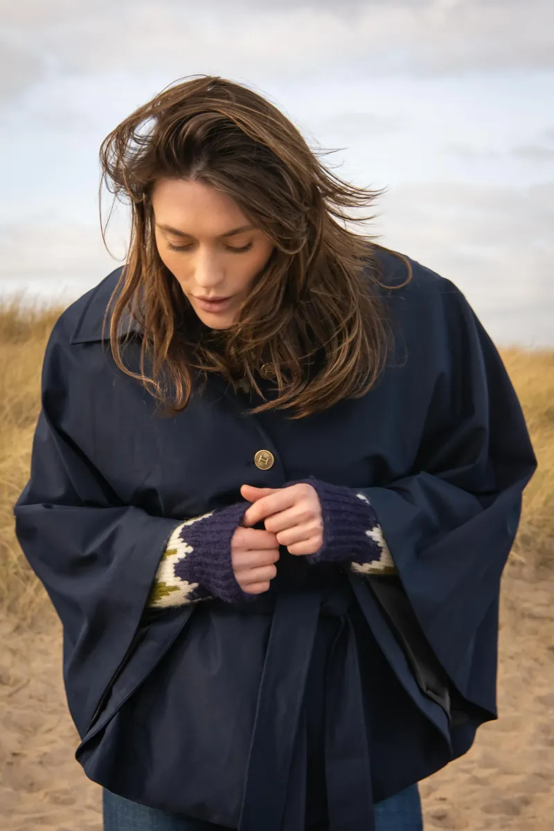 Hunt and Hall Ladies Navy Bilsdale Cape-2