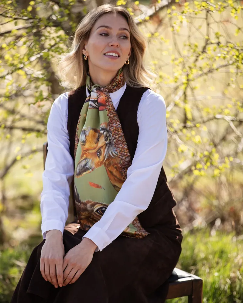 Clare Haggas A Head Of The Game Fern Green Classic Scarf-4