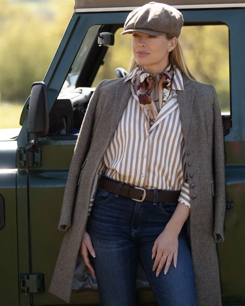 Clare Haggas George and Friends Toffee Classic Scarf-6