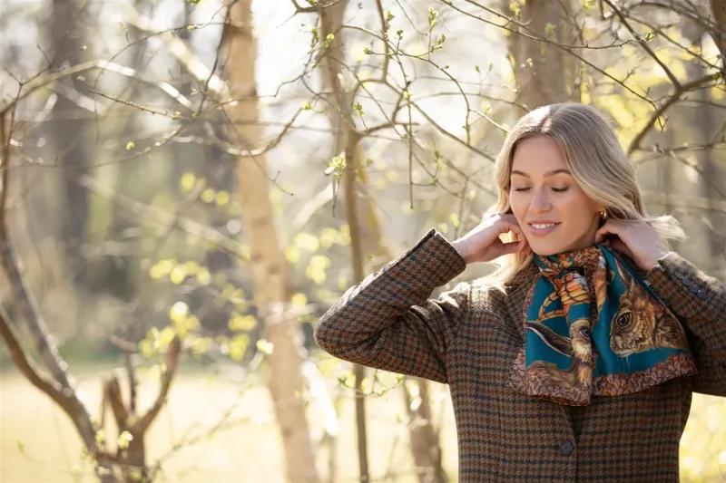 Clare Haggas A Head Of The Game Teal Narrow Scarf-4