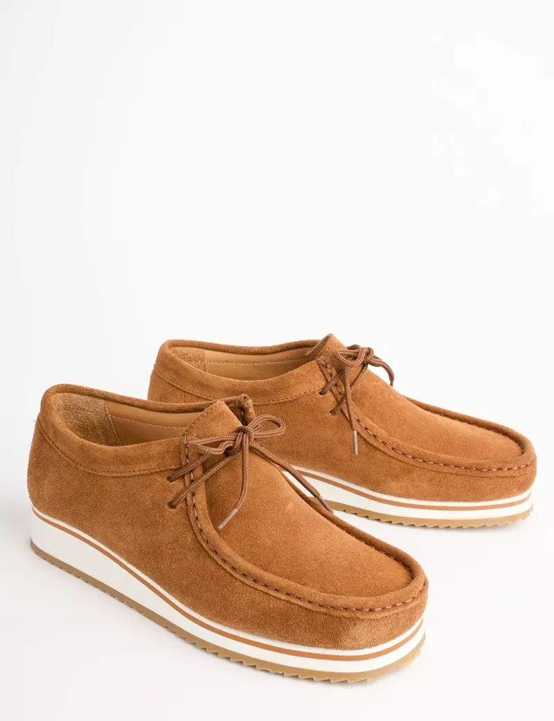 Penelope Chilvers Rise Suede Trainer - Tan